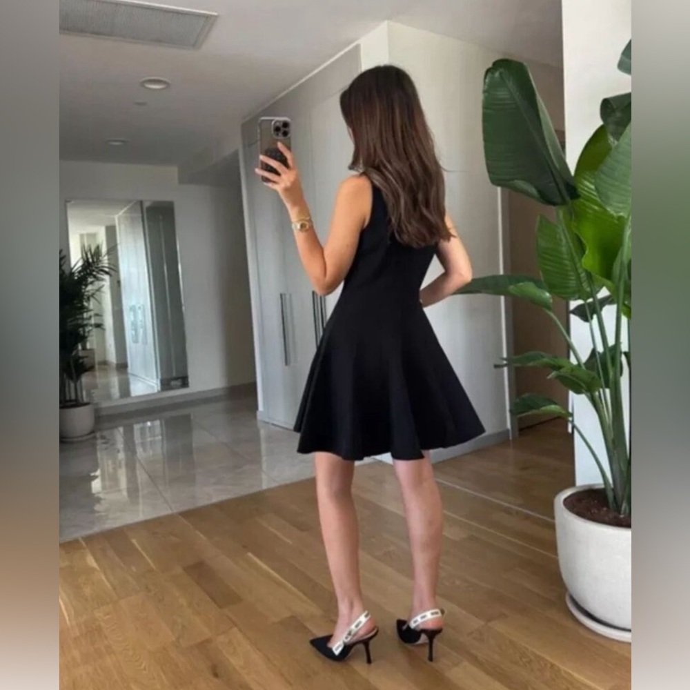 ZARA NWT ZW COLLECTION SKATER DRESS Black Ref 4043/041 - Picture 2 of 4